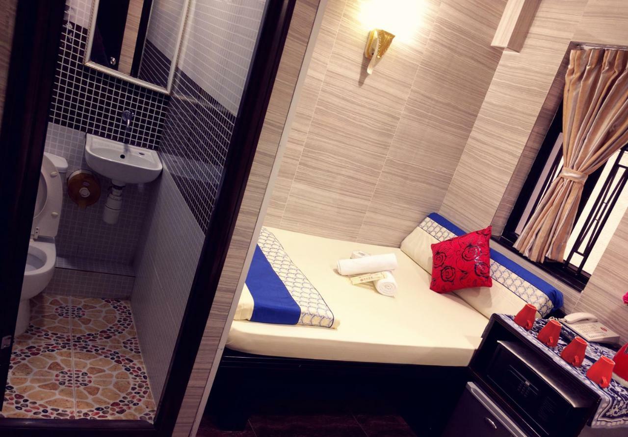 Dhillon Hotel -Paris Guest House Reception 10Th Floor Block E Hongkong Eksteriør billede
